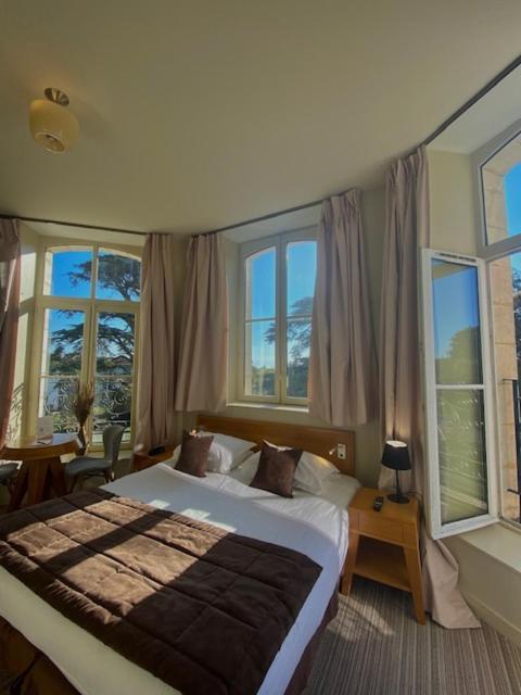 Hotel Et Spa Du Chateau Lagord Eksteriør billede